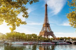 A Torre Eiffel em Paris, França 